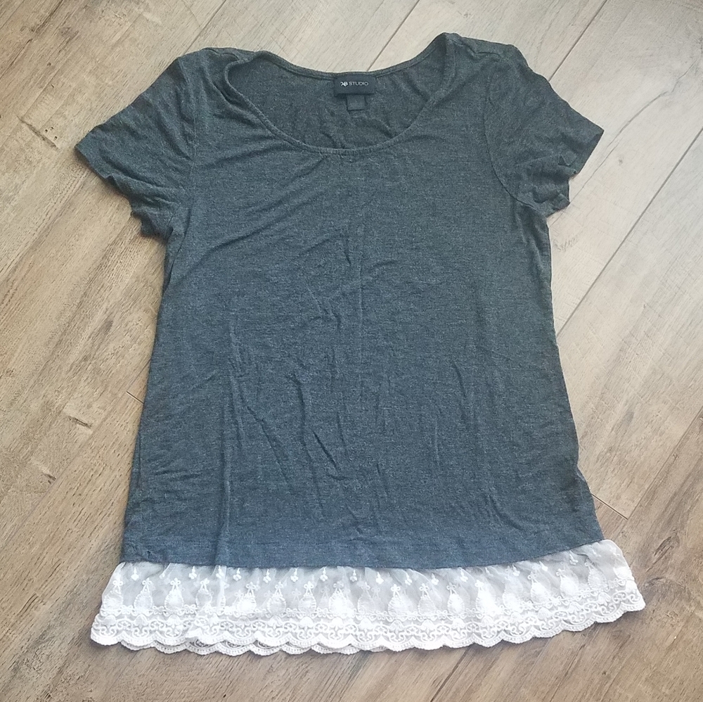 AB Studio Lace Trim Bottom Tee - Small